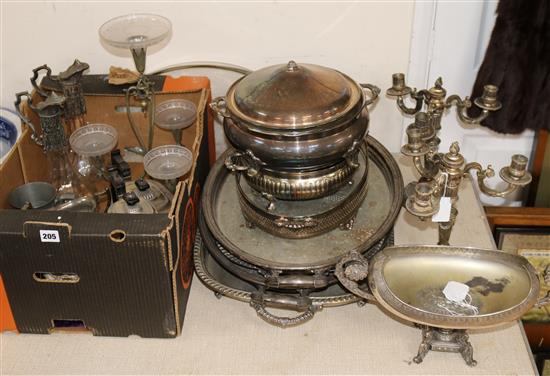 A quantity of sundry plated wares